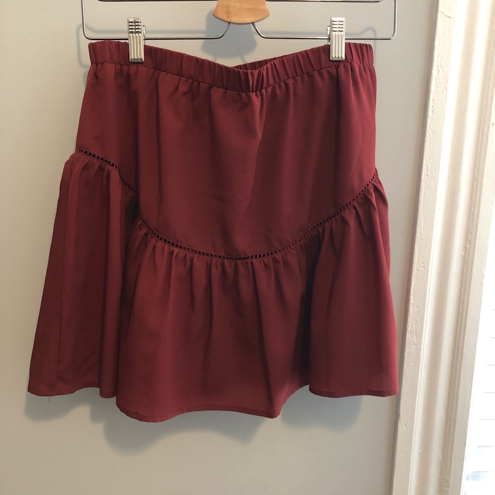 Banana Republic Ruffle Hem Skirt 🍂